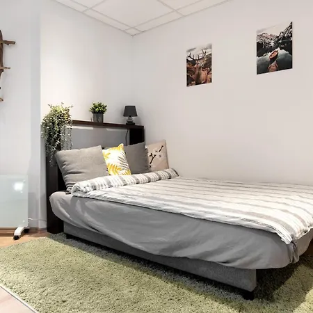 Gemuetliche Ferienwohnung Mit Terrasse Und Bergblick *